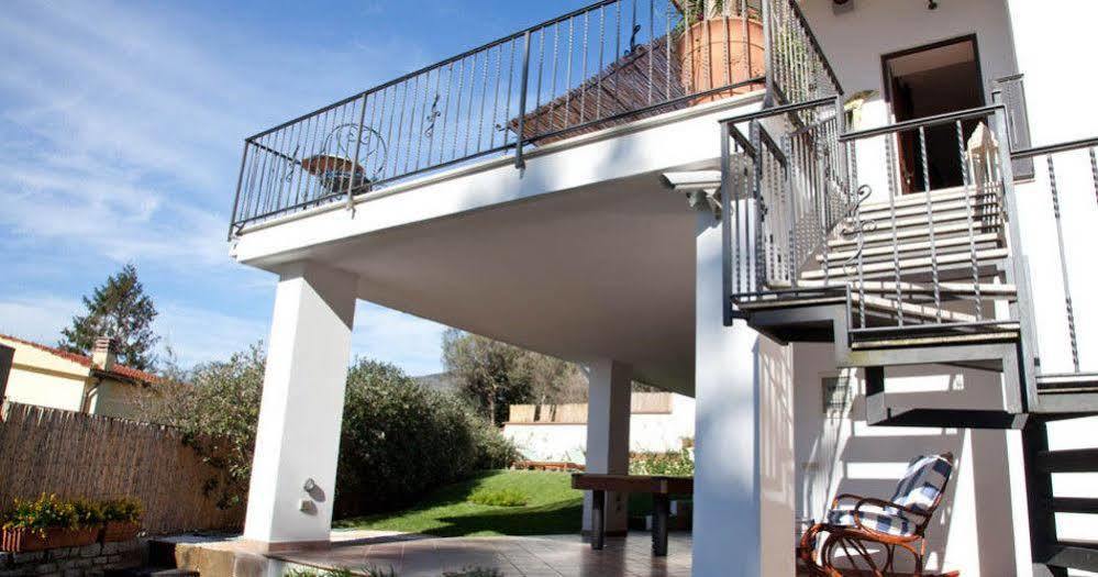 Casa Vacanze Villa Antonella By Gocce ヴィーコ・エクエンセ エクステリア 写真